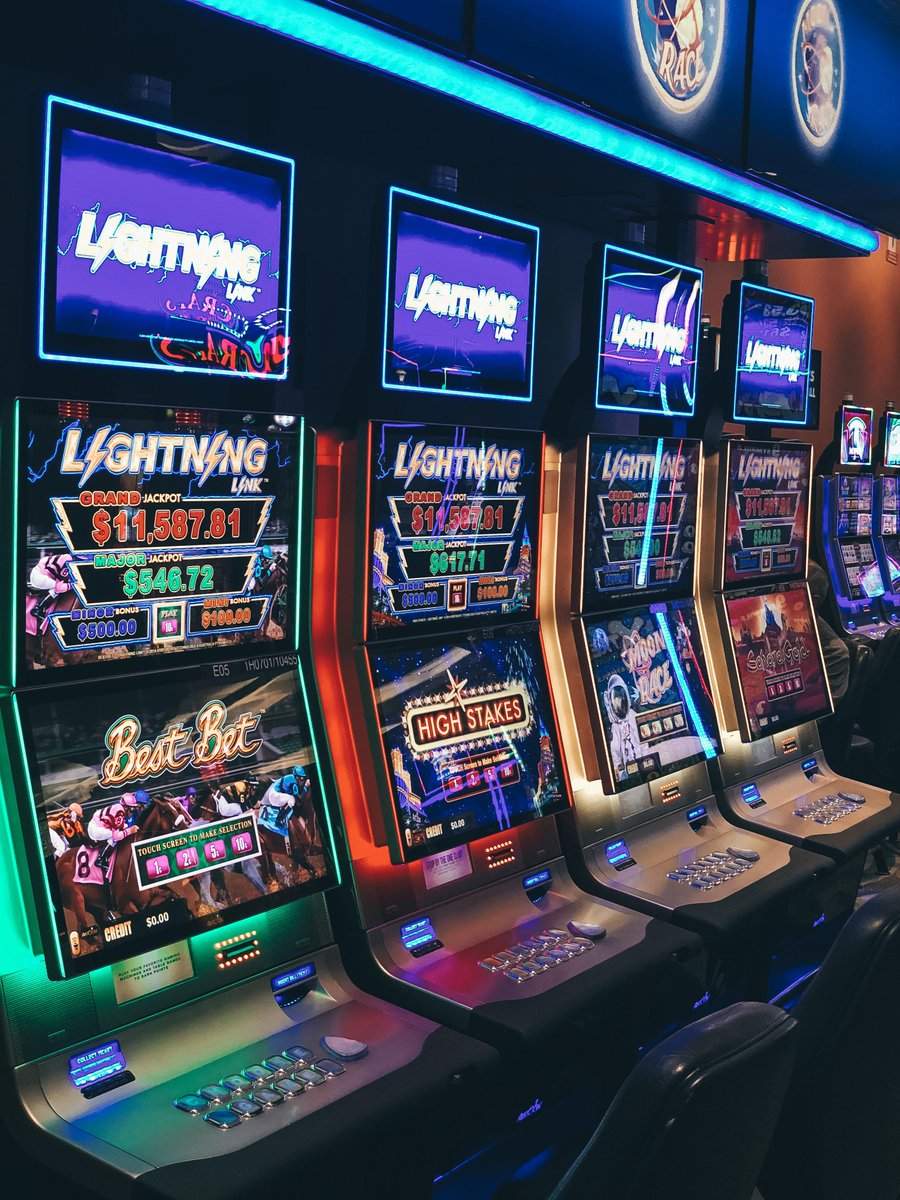 Why Slot Games are the Best in Any Casino?