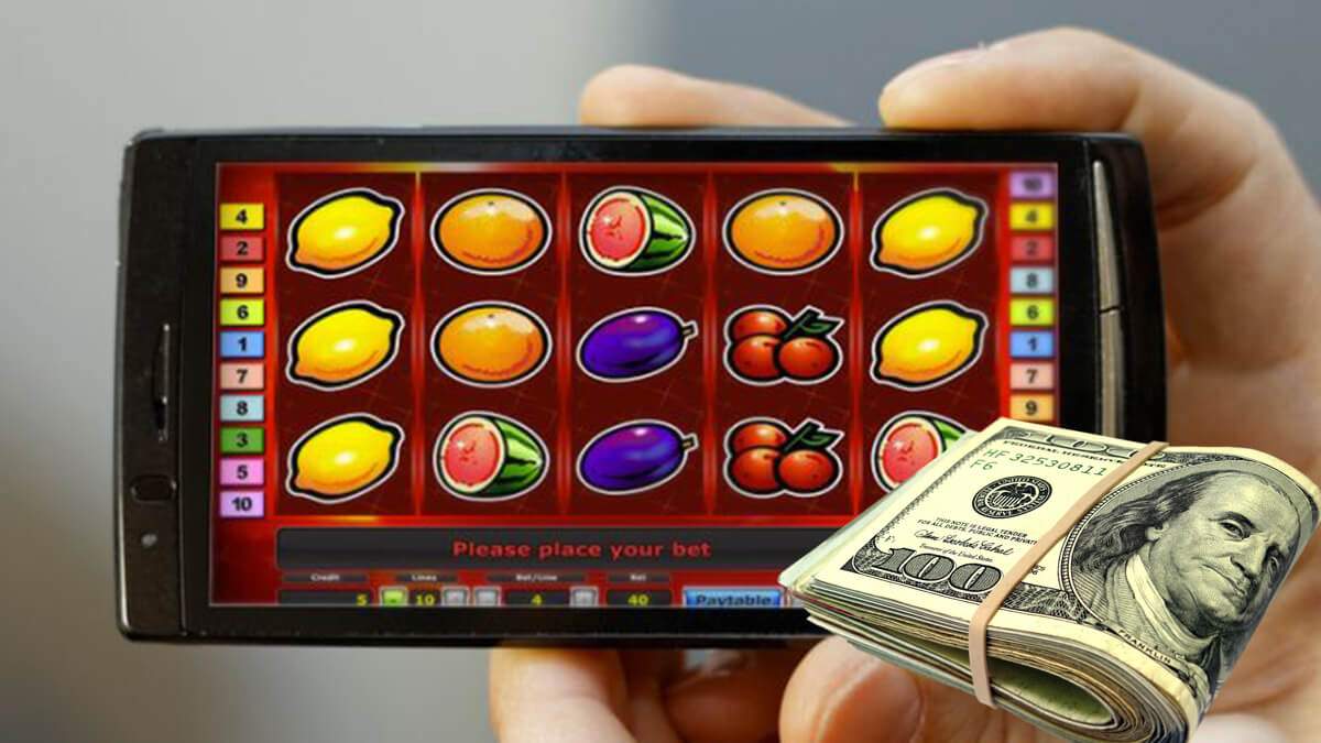 What Would Happen If You Bet $100 on Every Online Slots Spin?