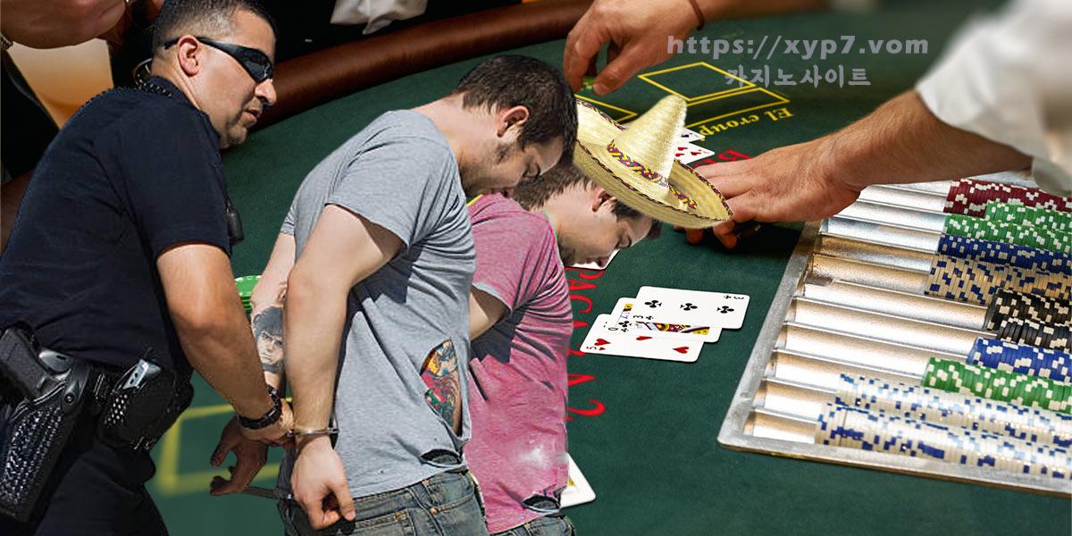 A Dealer and Two Players Caught Cheating at Blackjack!